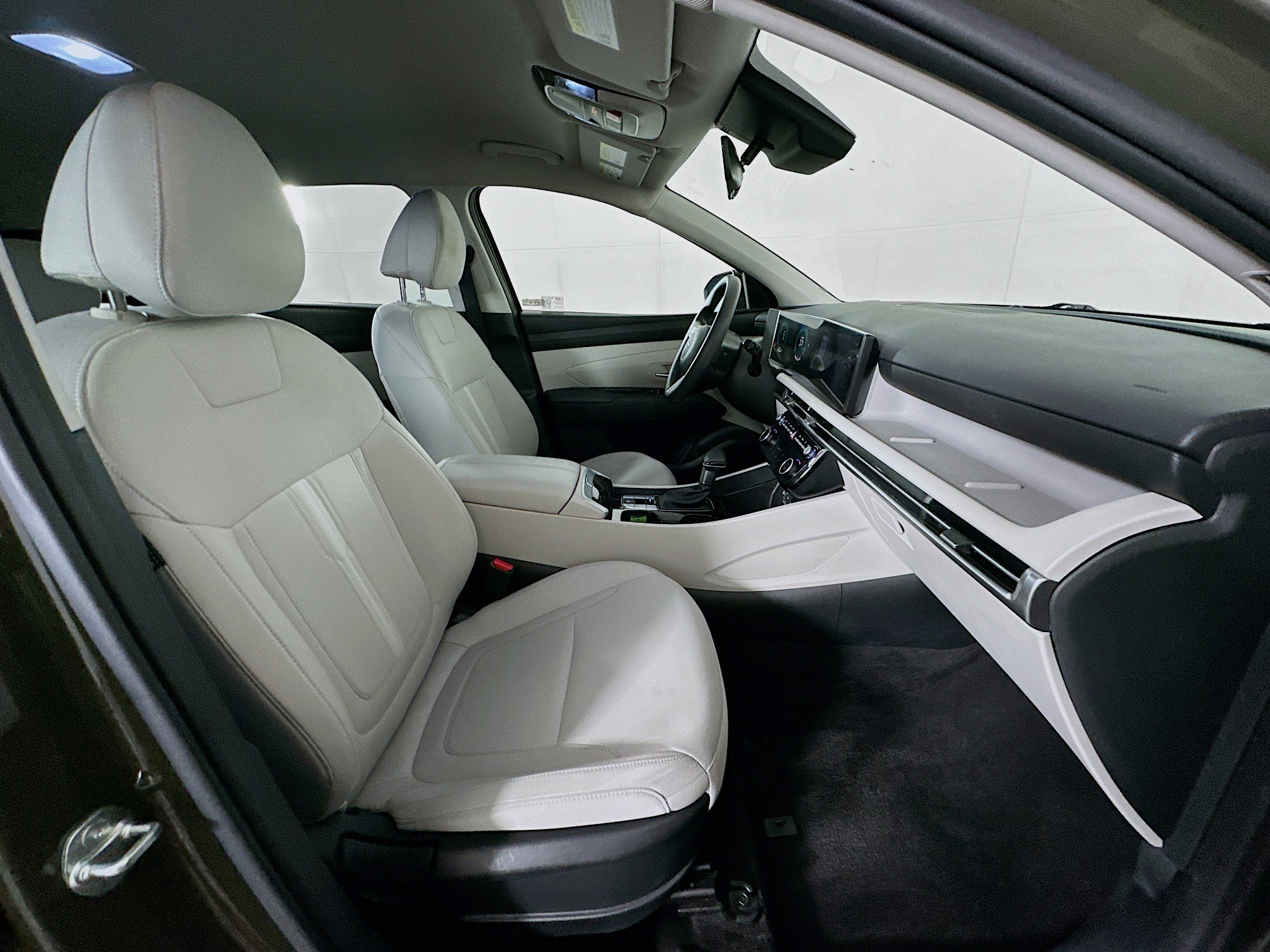 Used 2025 Hyundai Tucson SEL image 30