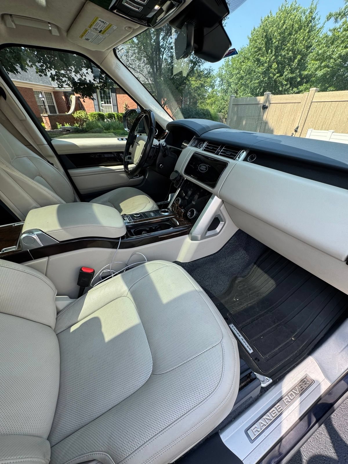 Used 2020 Land Rover Range Rover Long Wheelbase HSE AWD/4WD image 16