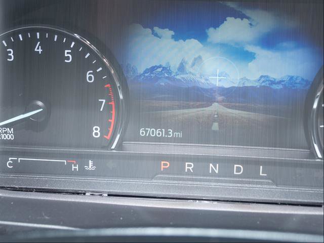 Used 2021 Ford Explorer Limited w/ Equipment Group 301A AWD/4WD image 3
