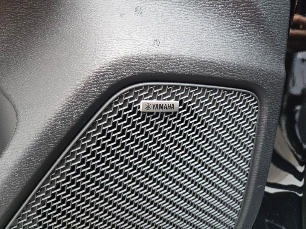 New 2025 Mitsubishi Outlander SE image 19