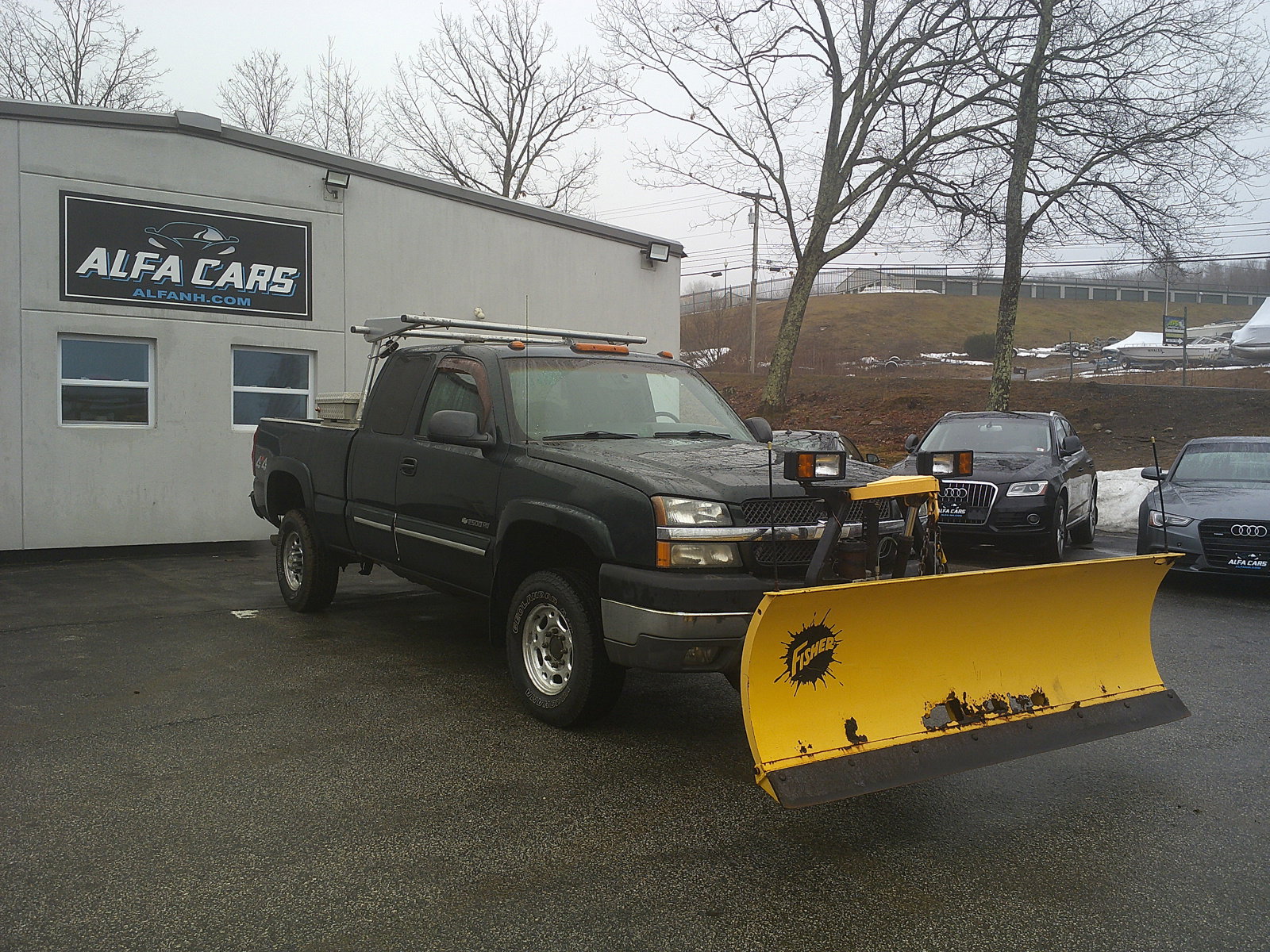 Used 2003 Chevrolet Silverado 2500 LS w/ Snow Plow Prep Package image 3