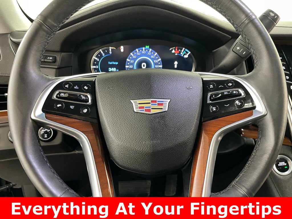 Used 2017 Cadillac Escalade Luxury AWD/4WD image 7