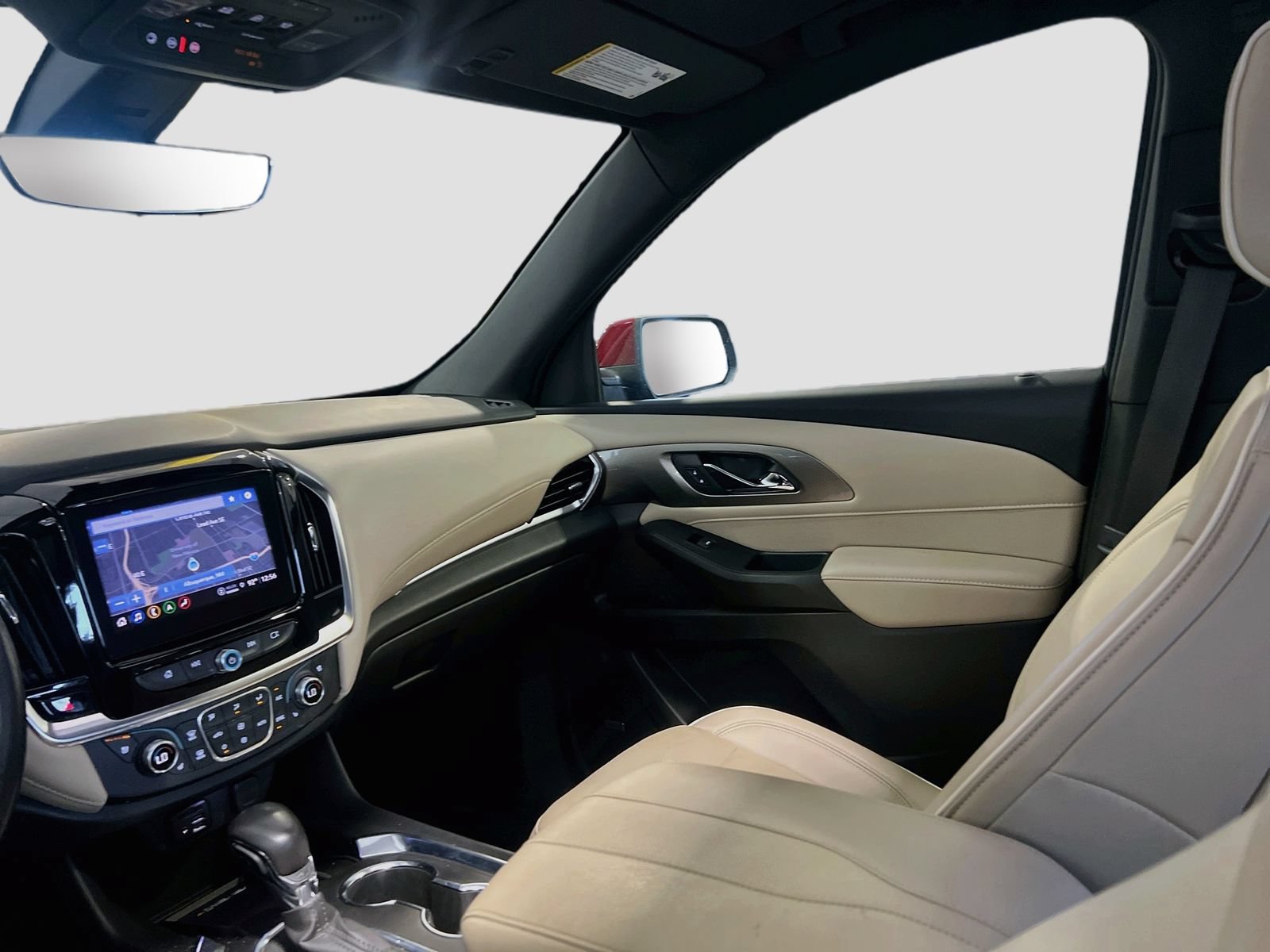 Used 2022 Chevrolet Traverse Premier AWD/4WD image 25
