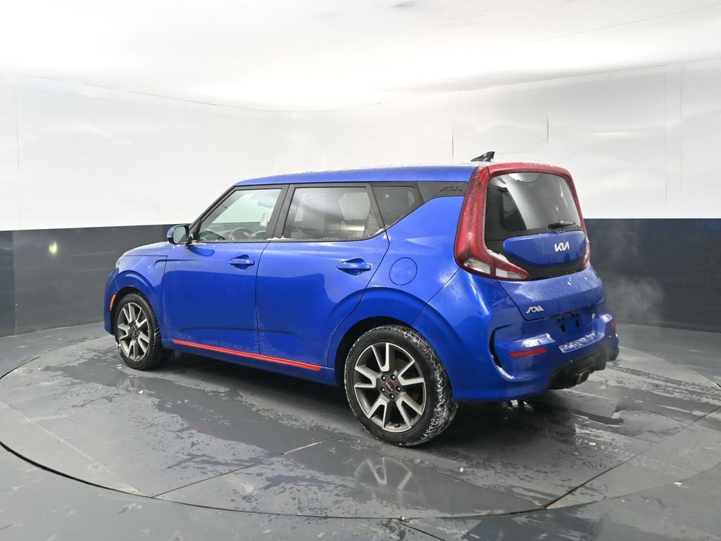 Certified 2022 Kia Soul Turbo image 3