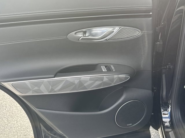 Used 2024 Genesis GV70 3.5T Sport w/ Sport Advanced Package image 16