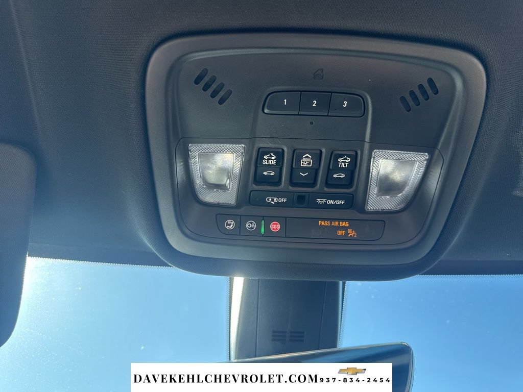 Used 2023 Chevrolet Traverse Premier AWD/4WD image 14