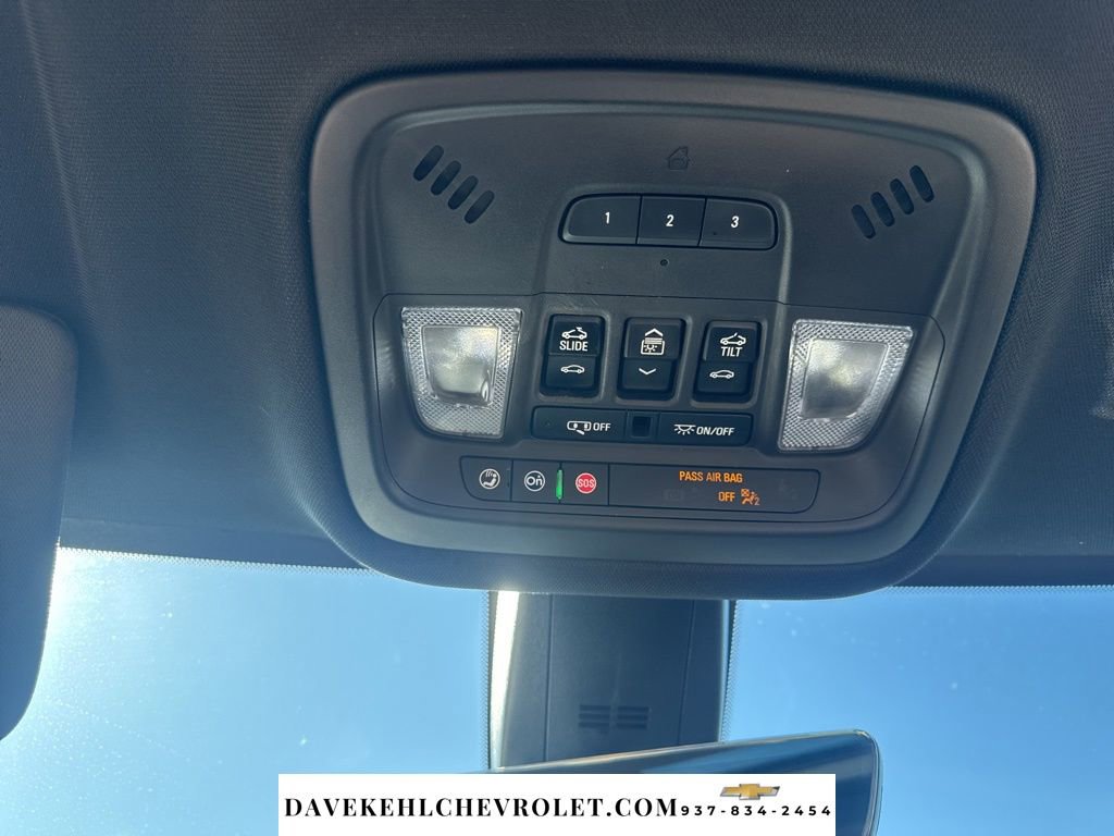 Used 2023 Chevrolet Traverse Premier AWD/4WD image 14