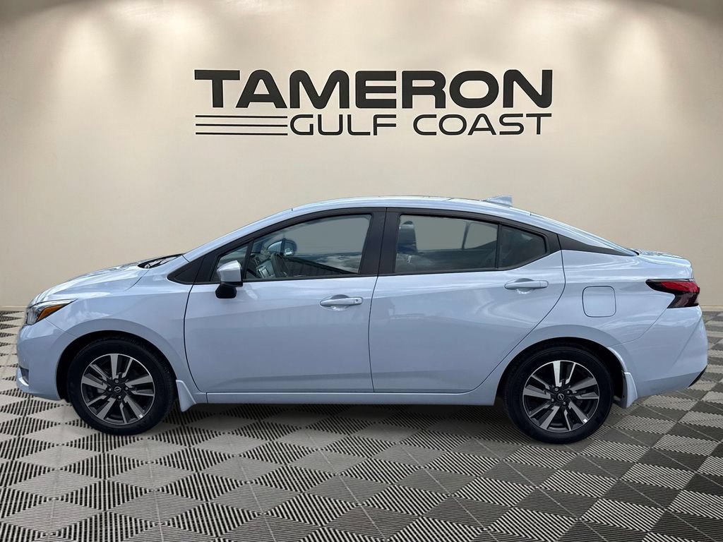 Used 2025 Nissan Versa SV w/ Trunk Package FWD image 5