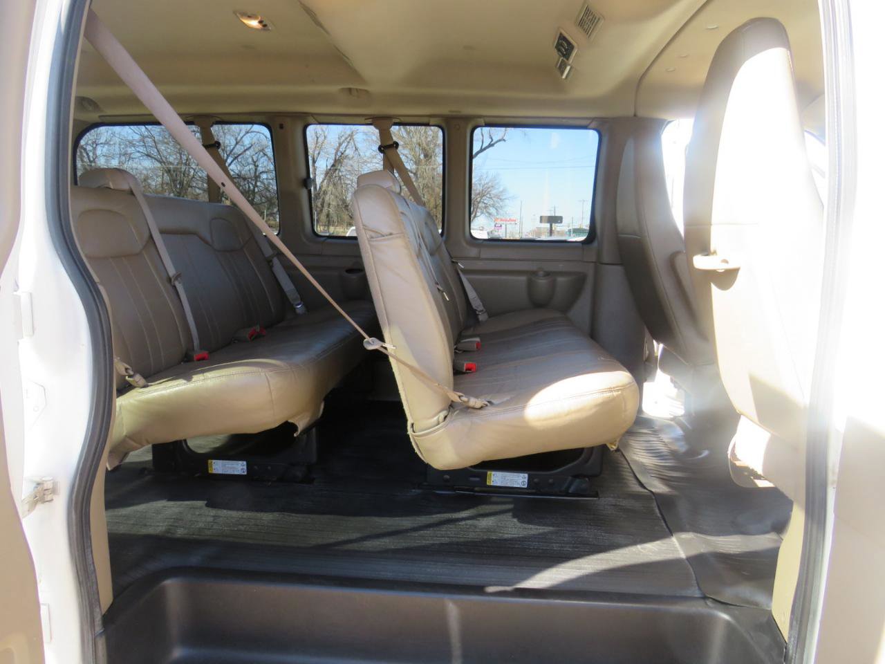 Used 2014 Chevrolet Express 1500 LS image 22