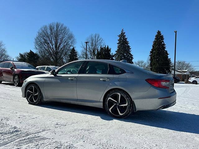 Used 2018 Honda Accord Sport image 4