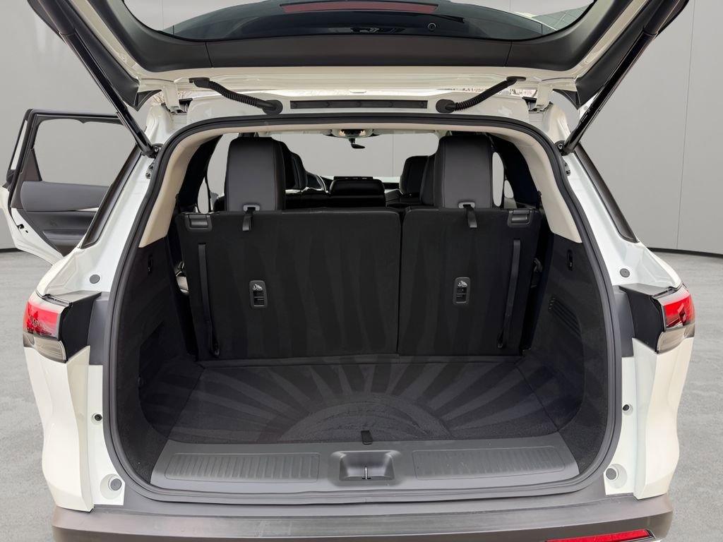 Used 2024 INFINITI QX60 Pure image 12