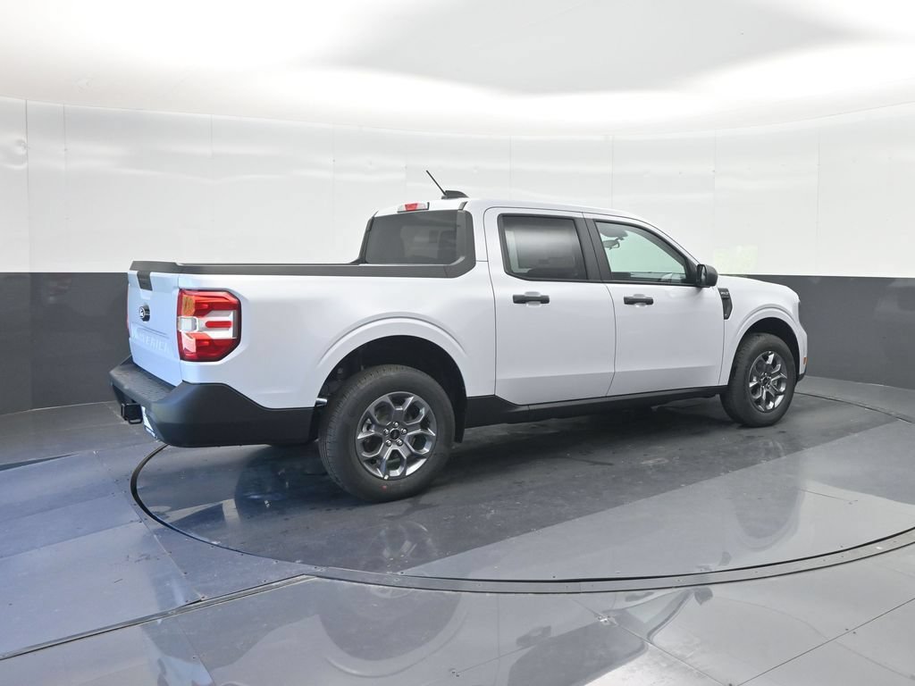 New 2026 Ford Maverick XLT FWD image 15
