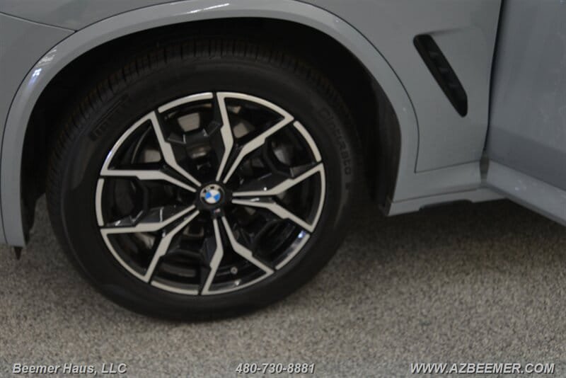 Used 2024 BMW X3 xDrive30i w/ Premium Package AWD/4WD image 50