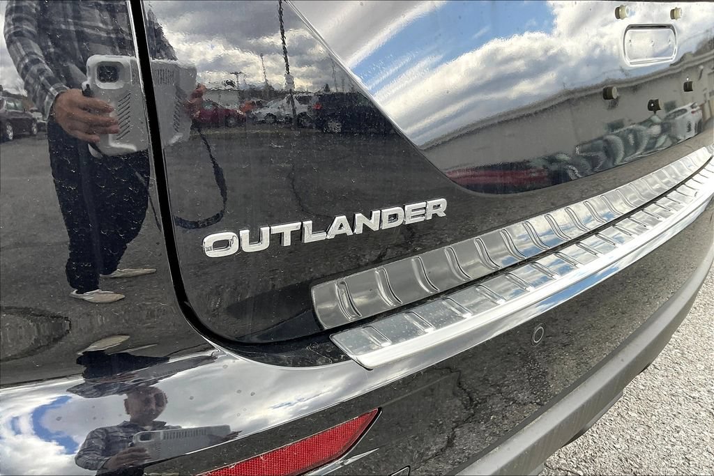 New 2025 Mitsubishi Outlander ES AWD/4WD image 11