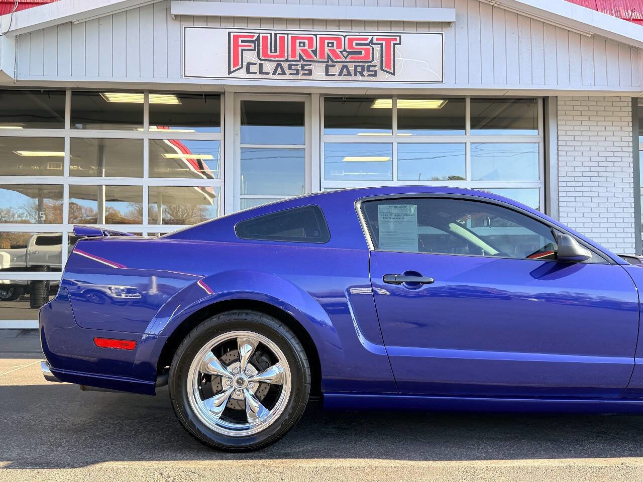Used 2005 Ford Mustang GT Premium image 10