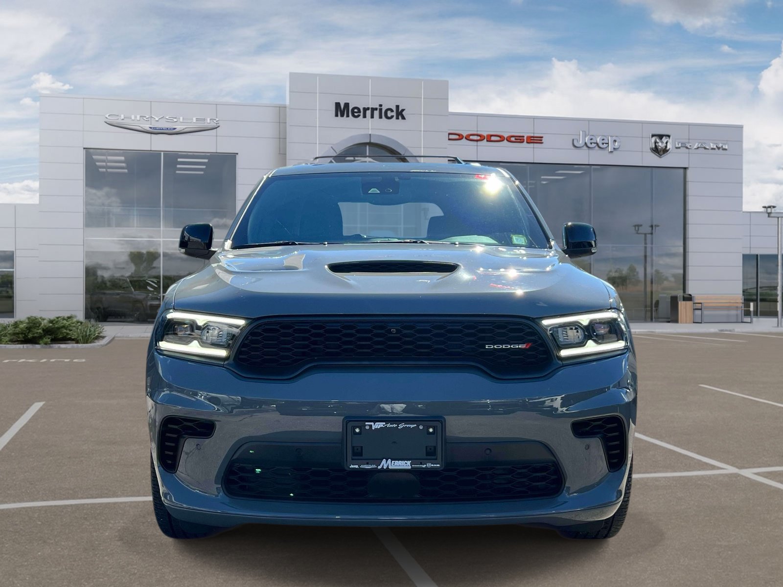 Used 2025 Dodge Durango R/T AWD/4WD image 2