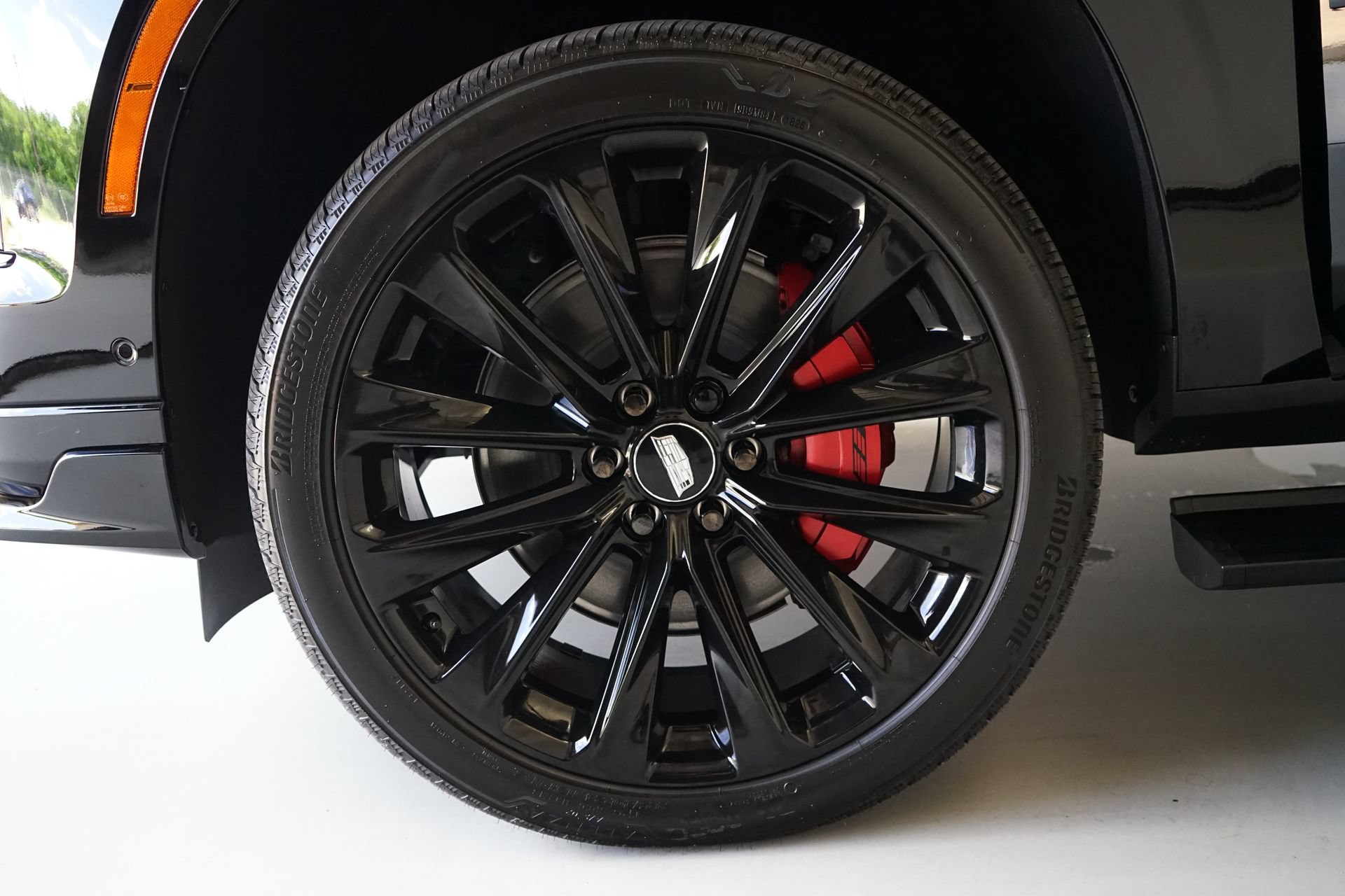 Used 2026 Cadillac Escalade ESV V AWD/4WD image 49