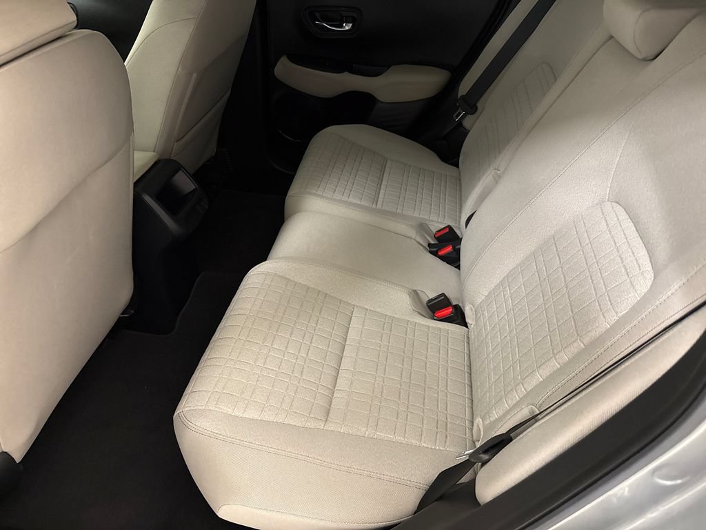 Certified 2024 Honda HR-V LX image 17