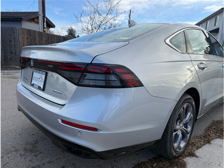 Used 2024 Honda Accord EX-L image 43