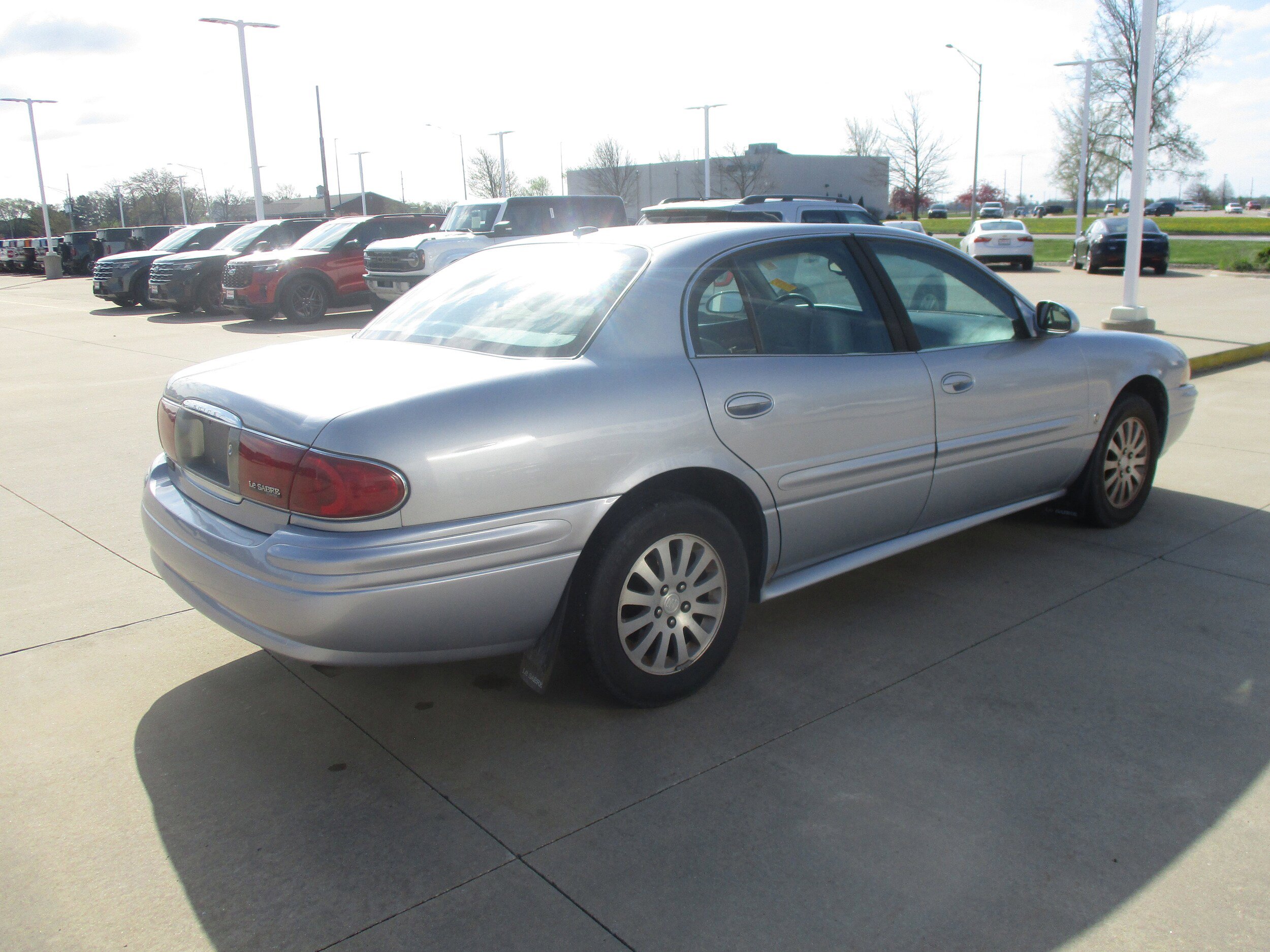 Used 2005 Buick Le Sabre Custom w/ Wheel And Sound Package FWD image 4