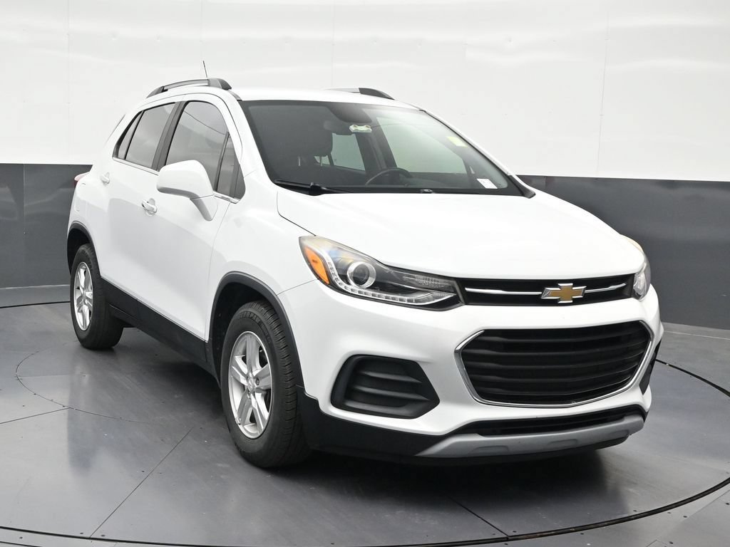 Used 2020 Chevrolet Trax LT w/ LT Convenience Package FWD image 8