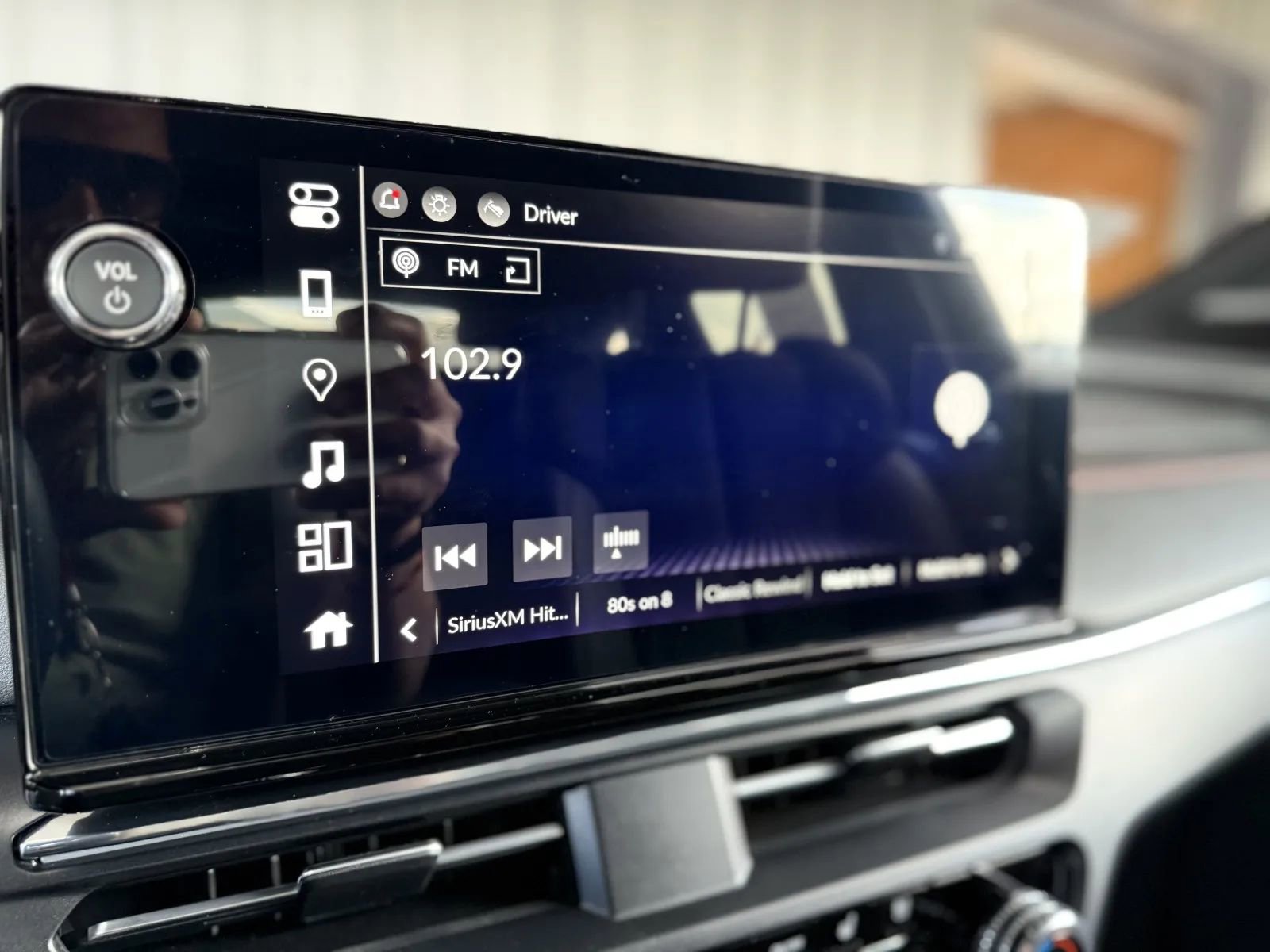 Used 2024 Acura ZDX A-Spec image 30