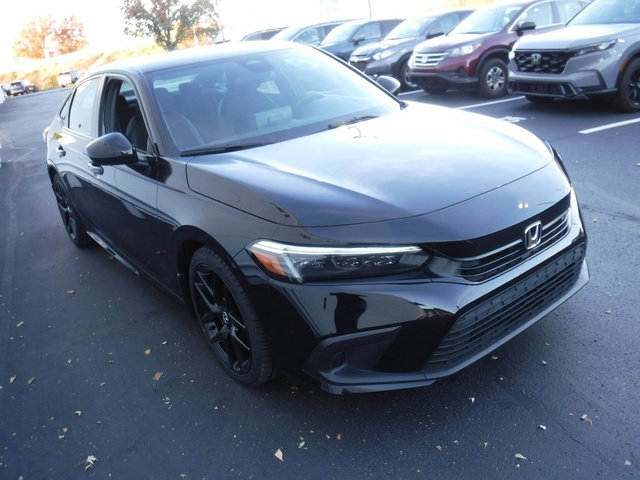 Used 2023 Honda Civic Sport image 5