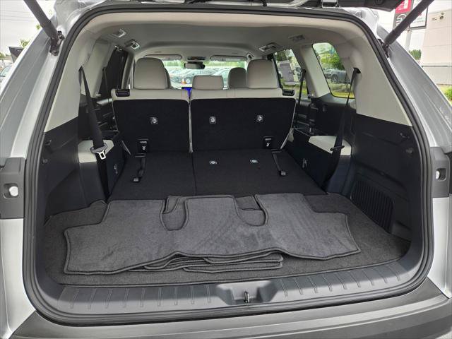 Certified 2026 Toyota Grand Highlander FWD image 23