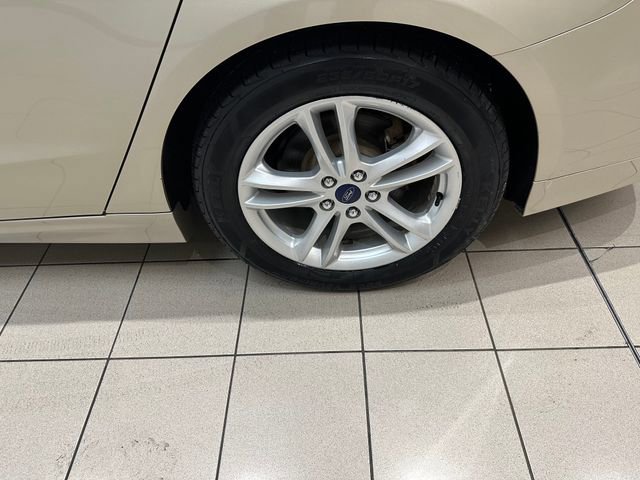 Used 2018 Ford Fusion SE image 22