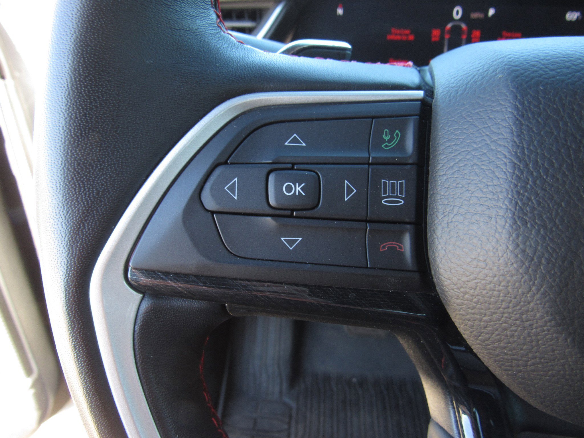 Used 2022 Jeep Grand Cherokee Trailhawk w/ ADV Protech Group II image 27