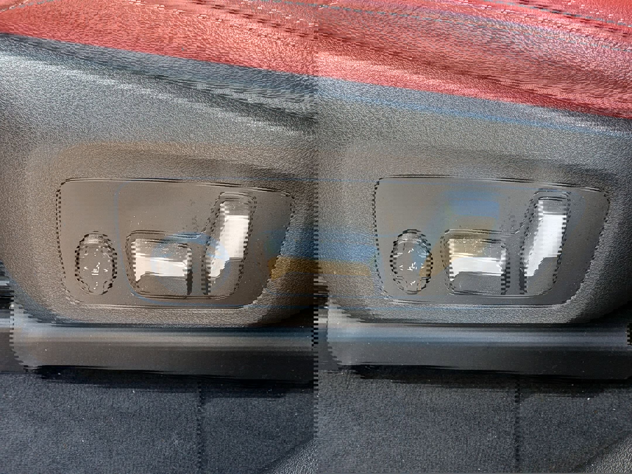 Used 2023 BMW X3 xDrive30i w/ M Sport Package image 15