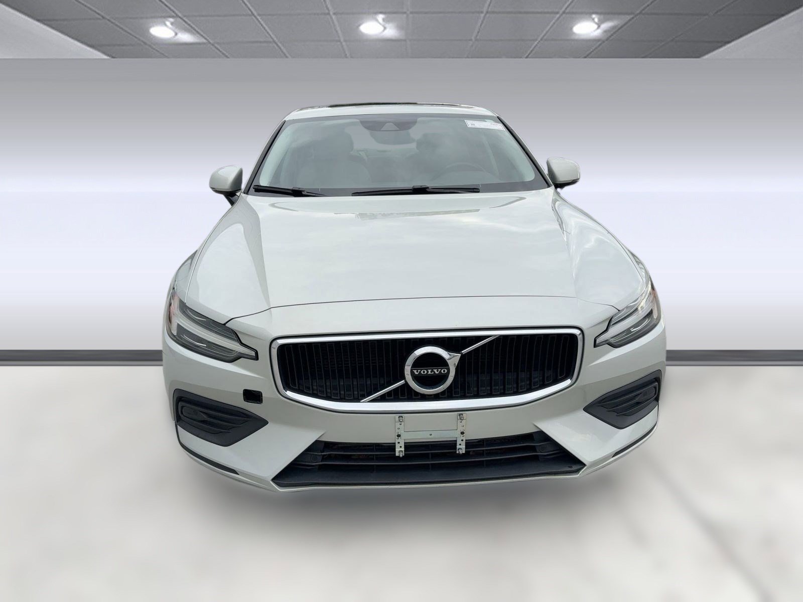 Used 2019 Volvo S60 T5 Momentum image 5