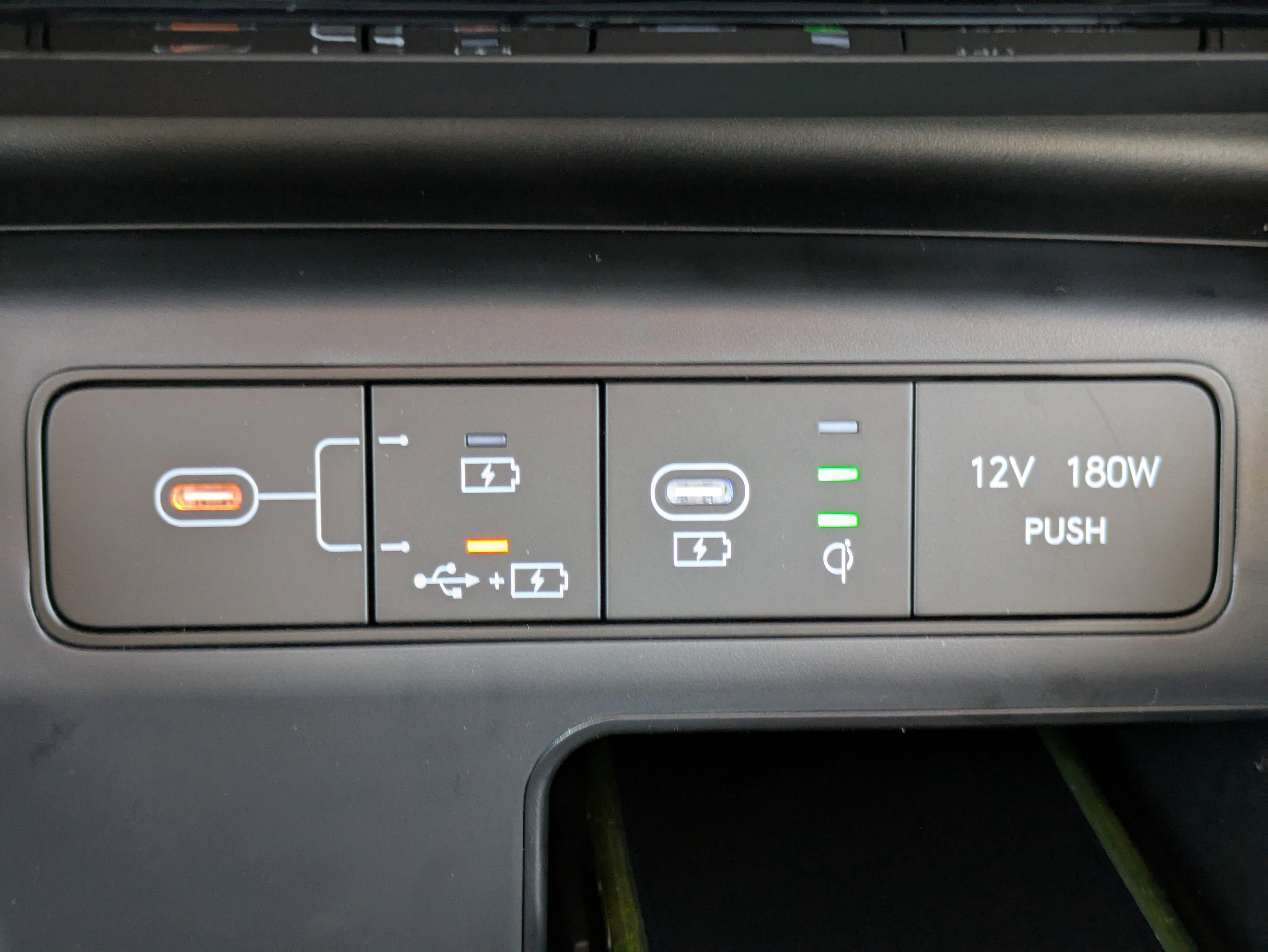 New 2026 Hyundai Tucson SEL image 23