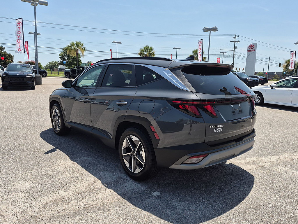 Used 2025 Hyundai Tucson SEL FWD image 5