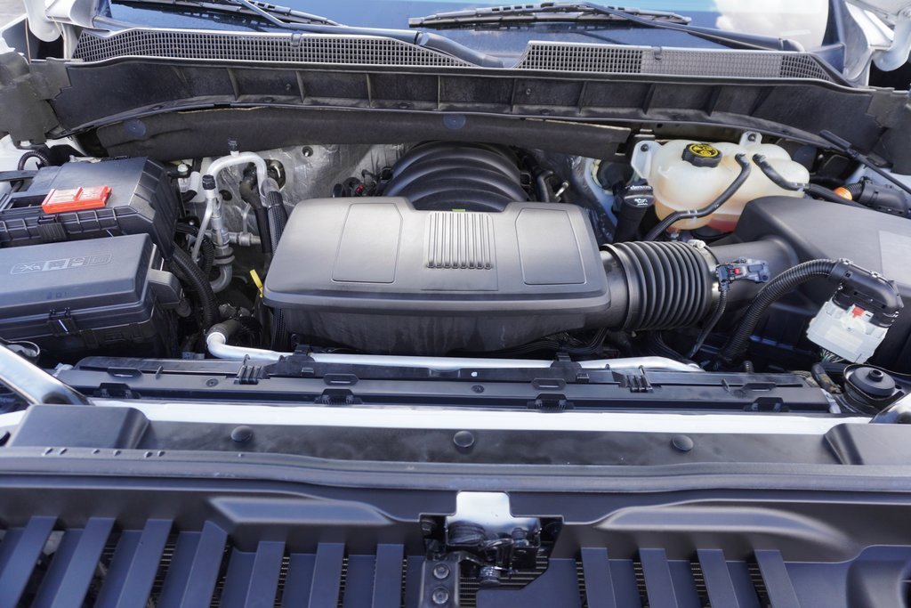 Used 2022 Chevrolet Silverado 1500 LT w/ Convenience Package II image 24