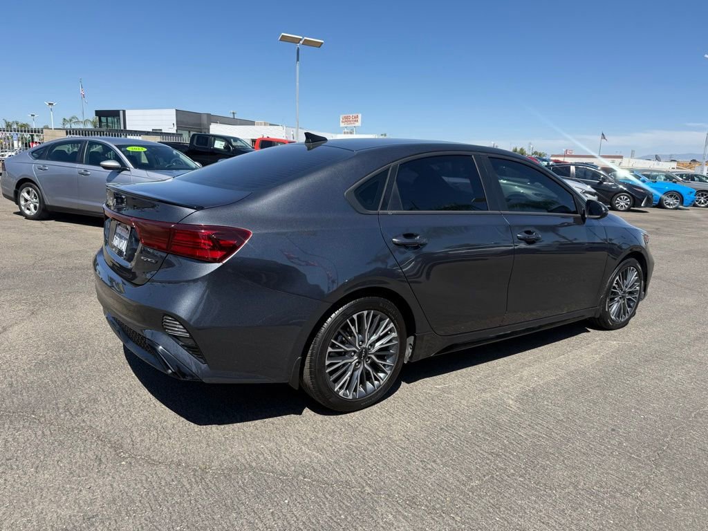 Used 2023 Kia Forte GT-Line w/ GT-Line Premium Package image 6