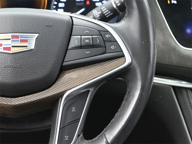 Used 2017 Cadillac XT5 Platinum image 29