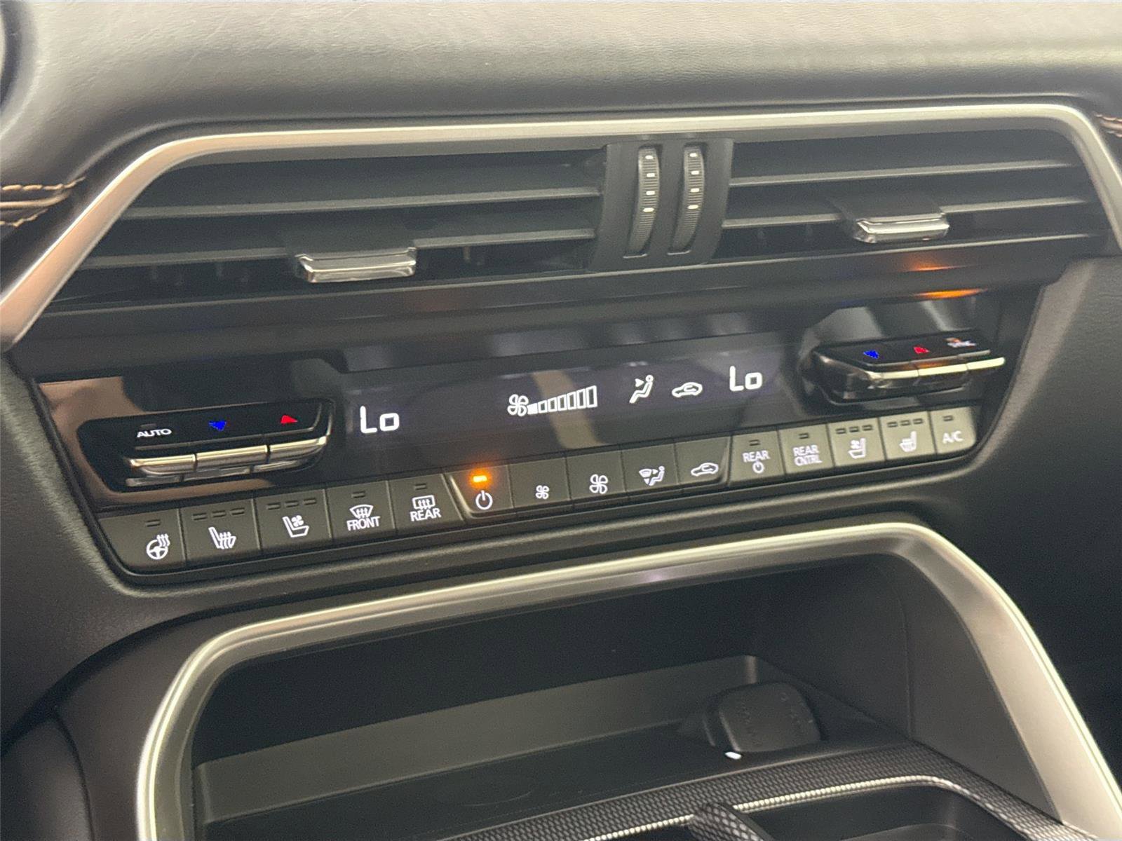 New 2026 MAZDA CX-90 3.3 Turbo w/ Premium Plus Pkg image 28