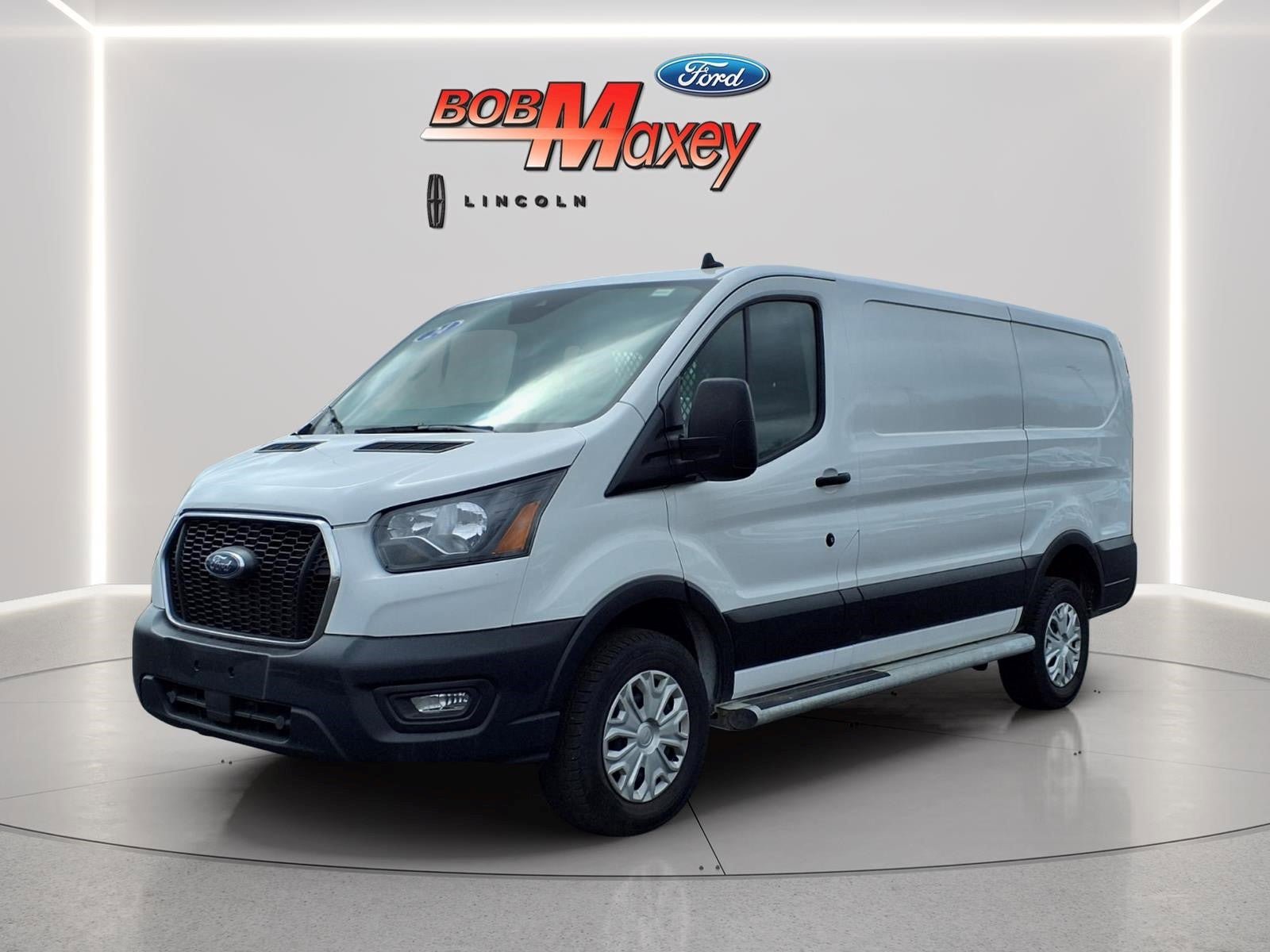 Used 2024 Ford Transit 250 Low Roof w/ Exterior Upgrade Package RWD image 1