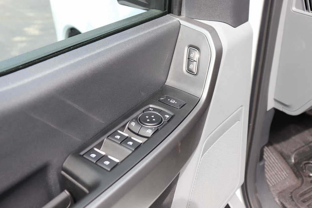 New 2026 Ford F350 4x4 Crew Cab Super Duty image 25