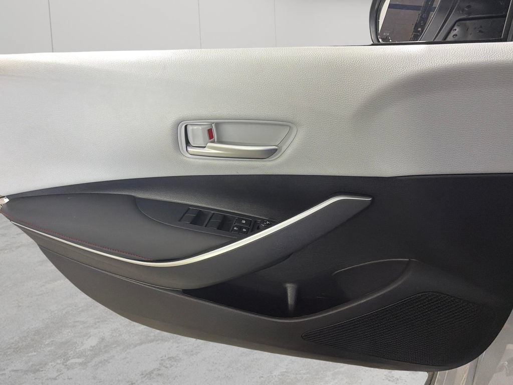 Used 2023 Toyota Corolla SE FWD image 25