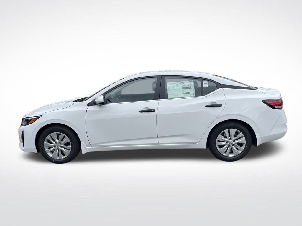 New 2025 Nissan Sentra S video 2