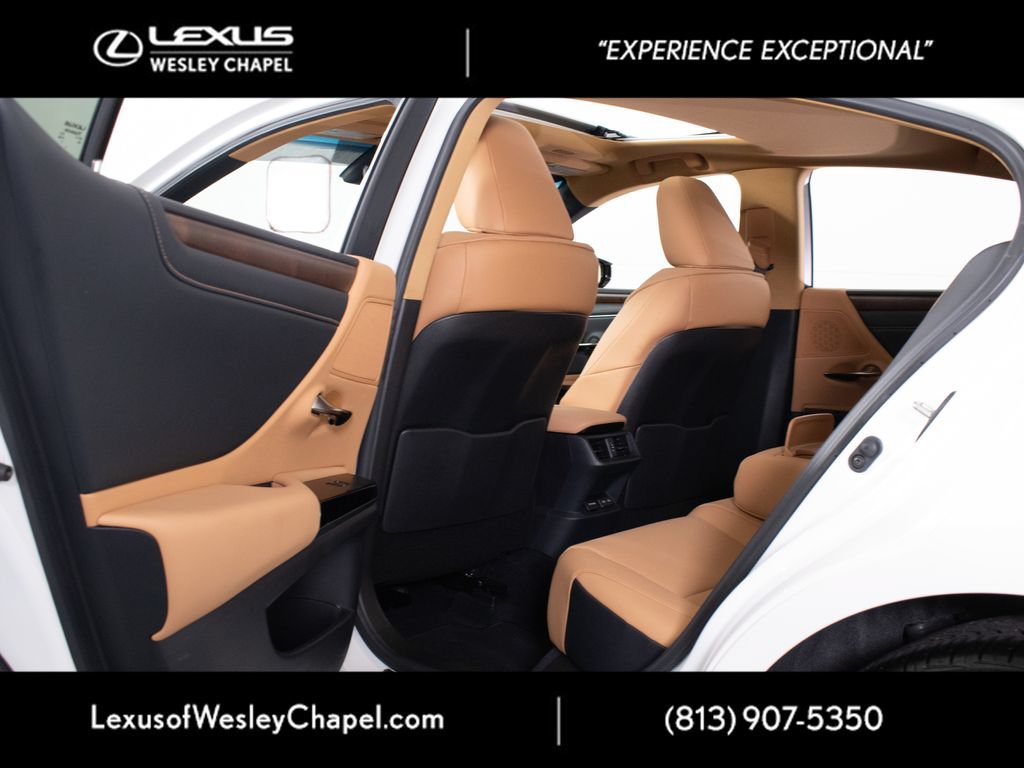 Used 2025 Lexus ES 350 w/ Premium Package FWD image 22