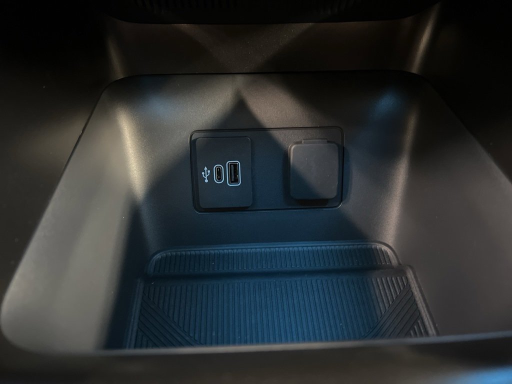 New 2026 Ford Explorer ST-Line w/ ST-Line Street Pack image 15