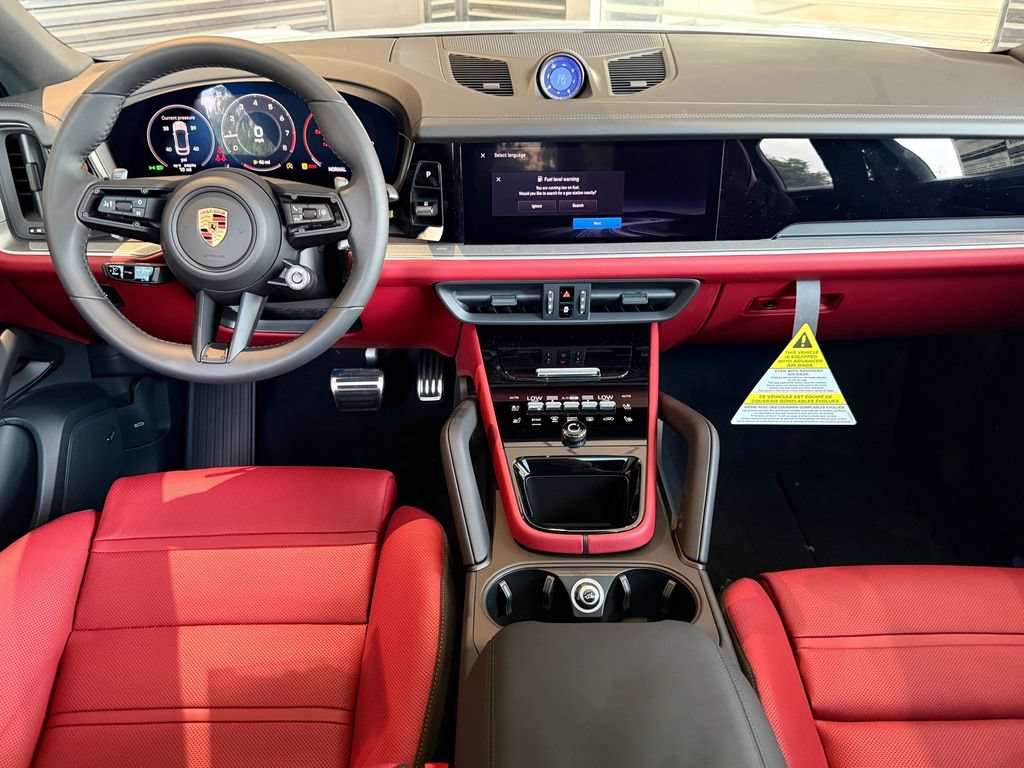 New 2026 Porsche Cayenne S AWD/4WD image 32
