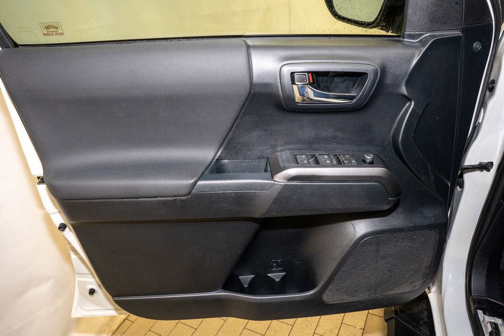 Used 2018 Toyota Tacoma TRD Pro image 10