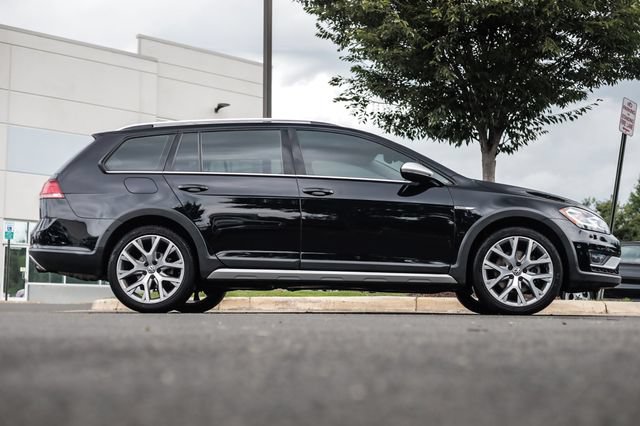Used 2019 Volkswagen Golf Alltrack SE AWD/4WD image 14