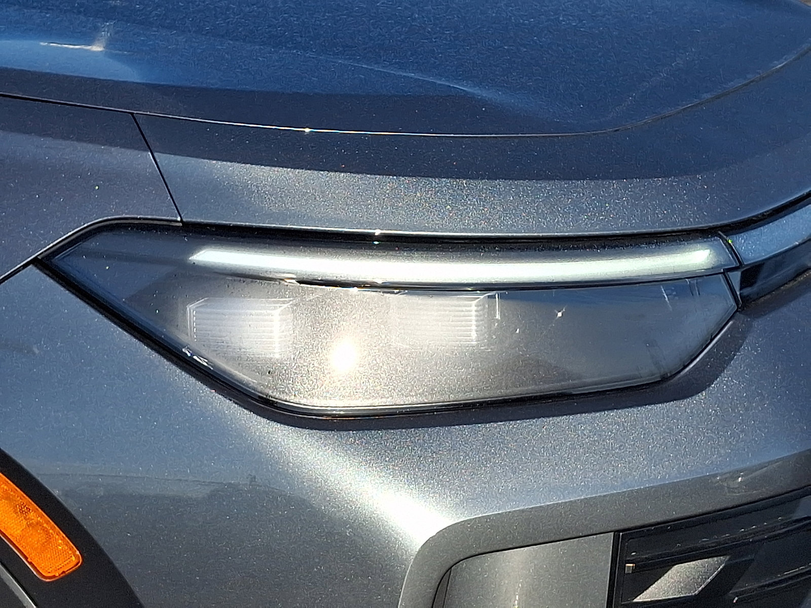 Certified 2025 Volkswagen Tiguan SE image 9