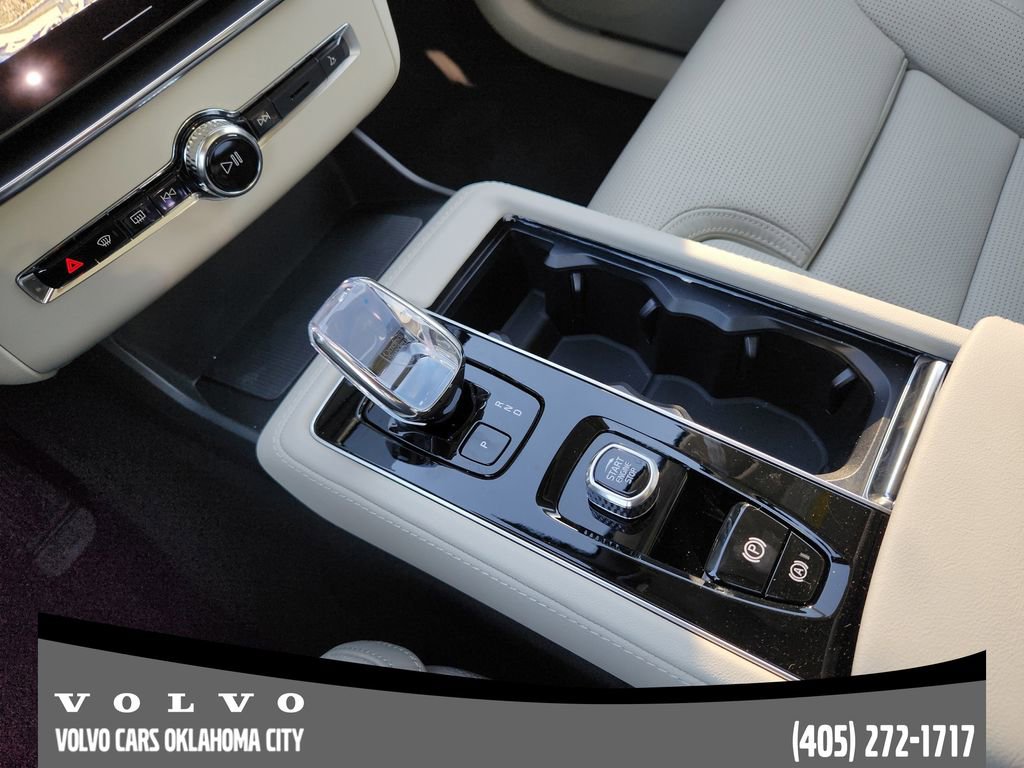 Used 2026 Volvo XC90 B6 Ultra image 19