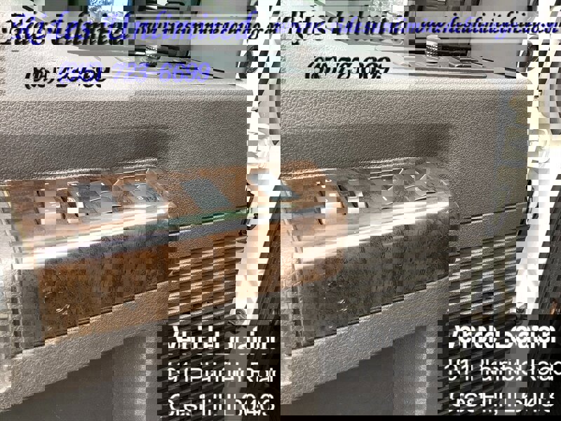 Used 2013 Ford F250 Platinum w/ FX4 Off Road Pkg image 15